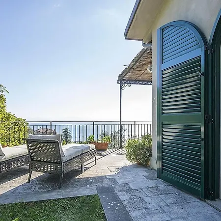 Villa Sleeps 2 Pool Air Con Vietri